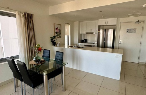 Darwin City Centre Apartment | Katara on Woods