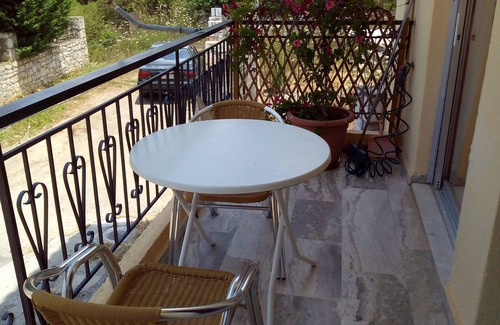 Paralia Vergas Apartment | Katerina Apartments ,(2) One-Bedroom Apartment with Balcony