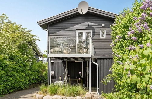 Middelfart House | "Käthe" - 5m from the sea by Interhome