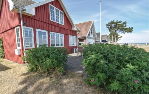 Hasmark Strand House | Katholt