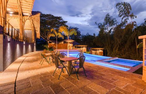 Pereira Hotel | Kawa Bamboo Retreat