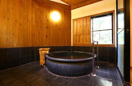 Kamizaki Hotel | Kawachiya Ryokan