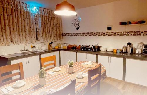 Banos del Inca House | Kay-House