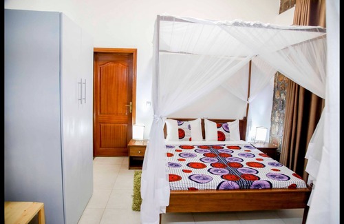 Buhongo Bed & Breakfast | Kay Sun Hotel which offer different services