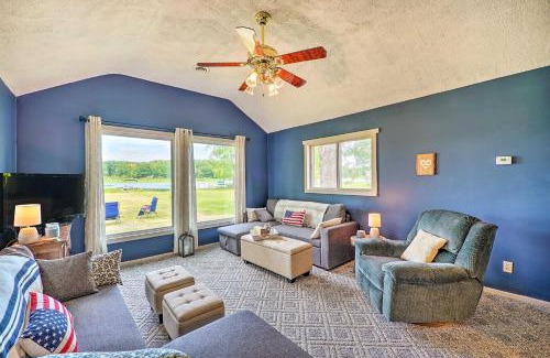 Mecosta House | Kayaks and Grill Pet-Friendly Mecosta Cottage!