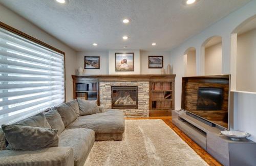 Kaysville House | Kaysville Group Getaway 26 Mi to Snowbasin Resort!
