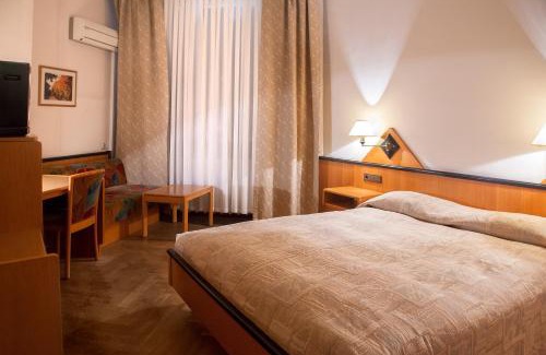 Almaty Hotel | Kazakhstan Express