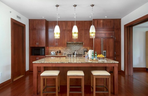 Montage Kapalua Bay Condo | KBM Resorts | Spacious 6-Bedroom Montage Kapalua Collection | Multi Unit Listing | Same Floor | Ocean Views | 2 Free Rental Cars! MON-2204/06