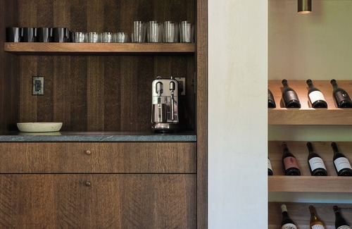 Dundee House | KD Country House: Designer Home Among Wineries w/Sauna!