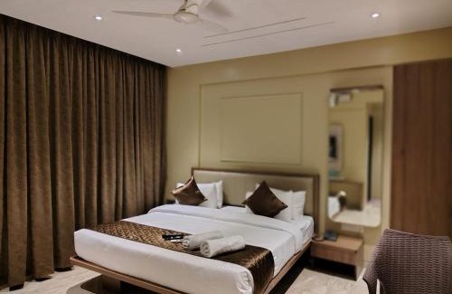Pune Bed & Breakfast | Kedari Residency