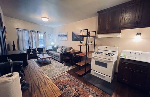 West Allis House | Kegel's Inn - 1 Bedroom - Classic Apartment #1