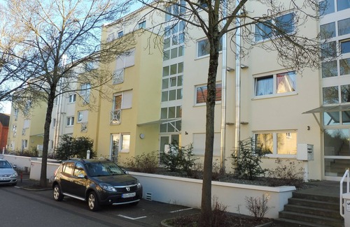 Kehl Apartment | KEHL Allemagne Beautiful 2 room apartment with terrace 60M2