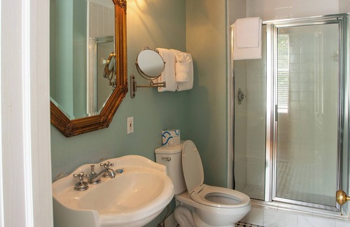Historic District - North Bed & Breakfast | Kehoe House, Historic Inns of Savannah