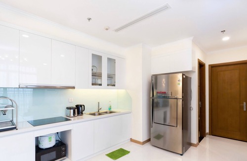 Hang Xanh Apartment | Kelly House at Vinhomes Central Park