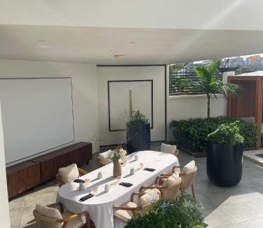 Yaounde House | Kemadjou Boutique Stay