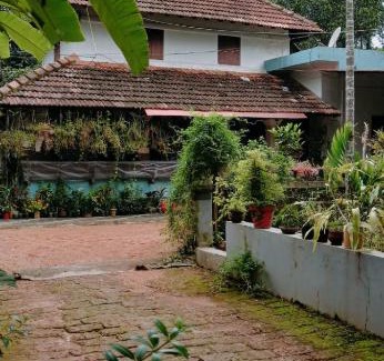 Talipparamba House | KENOTH THALIYIL MANA