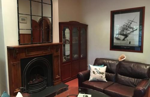 Old Reynella House | Kentia Palms