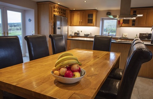 Islay Island Other | Kentraw Farmhouse : Luxury Accommodation, Stunning Location With Panoramic Views