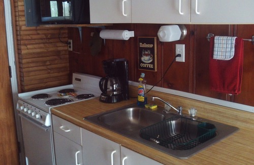 Benton Cottage | Kentucky Lake View Cottage ~ 1 Bedroom Lakeview