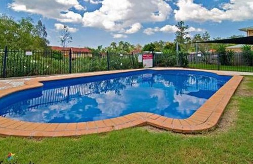 McDowall House | Keona Grove Home 2 - beautiful Townhouse