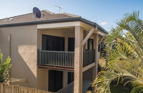 McDowall House | Keona Grove Home 2 - beautiful Townhouse