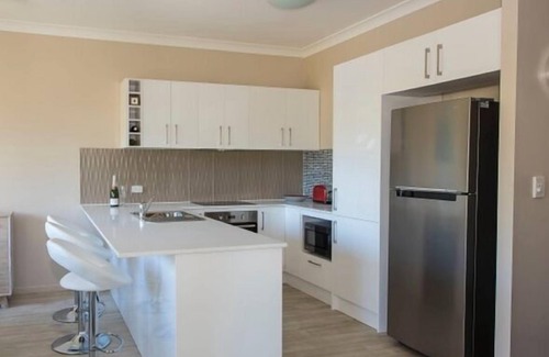 McDowall House | Keona Grove Home - beautiful Townhouse