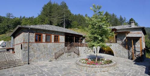 Vovousa Hotel | Kerasies Guesthouse