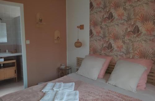 Cailloux-sur-Fontaines House | KERJEANNE