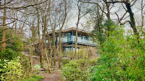Maum Villa | Kerry Lakeside Retreat - Luxury, Tranquility, and Wellness