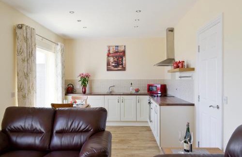 Peterlee House | Kestral Cottage