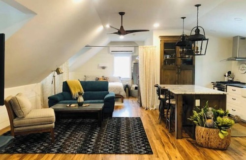 Penn Yan Apartment | Keuka Luxury Lakeview studio for two