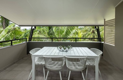 Kewarra Beach Apartment | Kewarra Beach Paradise 1BR Resort Style Apt - Pool