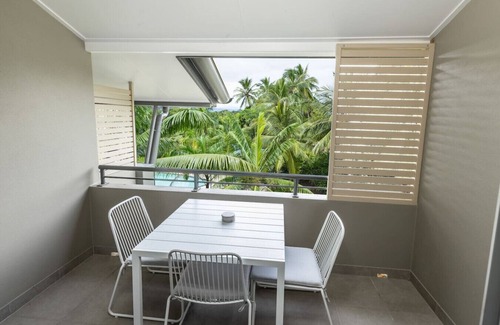 Kewarra Beach Apartment | Kewarra Beach Studio Apt with Resort Pool & BBQ