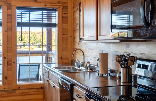 Houghton Cabin | Keweenaw Waters Resort