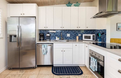 Anglers Park House | Key Largo Casita: Ocean Views, Near Pennekamp Park!