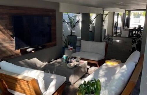 Midtown House | Key West Oasis 2 blocks from White Street Pier