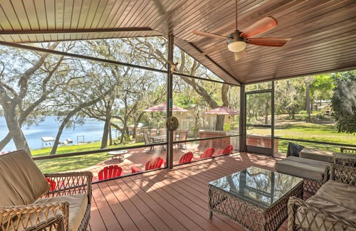 Melrose Cabin | Keystone Heights Lakefront Cabin - Fire Pit, Grill