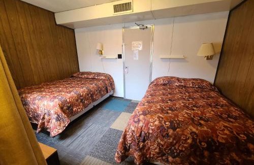 Valdez Hotel | Keystone Hotel