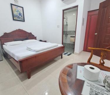 Cao Lanh Hotel | Khách sạn sen hồng 1