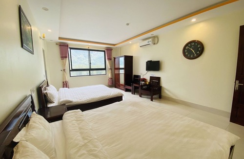 Trung Khanh Hotel | Khach san So Oanh