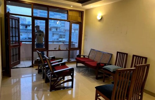 Ahmedabad City Centre House | Khamasa Villa