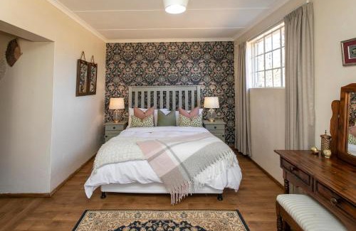 Himeville House | Khanyeni