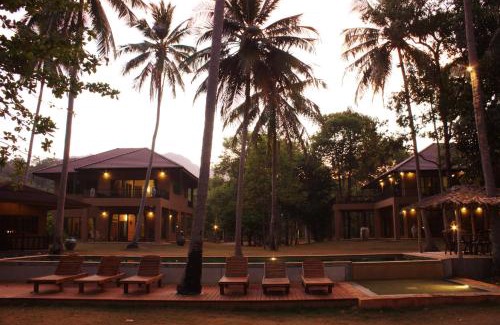 Ban Thalane Villa | KhaoTong Villa at Melina's