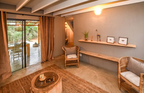 Hoedspruit House | Khiza Bush Retreat