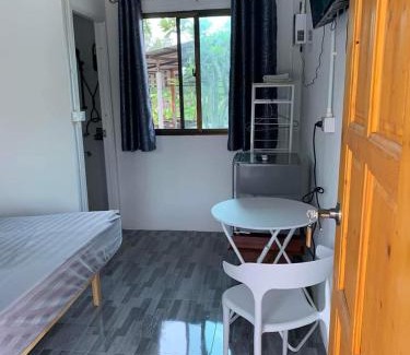 Nakhon Sawan House | KHUN CHUAT'S HOUSE