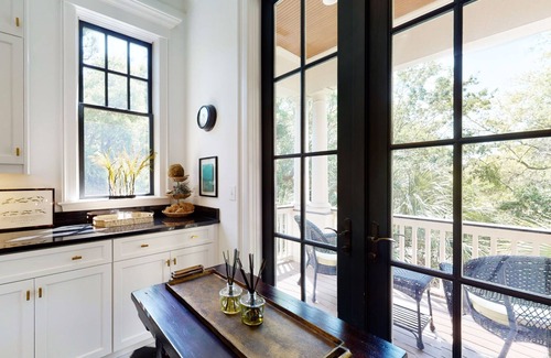 Vanderhorst Plantation House | Kiawah Exclusives | 97 Bass Creek