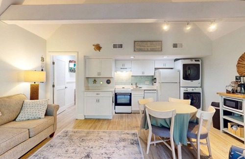 West Beach Village Villa | Kiawah Exclusives | 3575 Seascape Villa