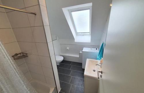 Russee - Hammer Apartment | Kiel-Russee Familienwohnung, Lademöglichkeit, Co2 Frei