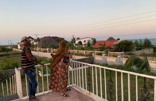 Makunduchi House | Kigaeni Self-contained Home