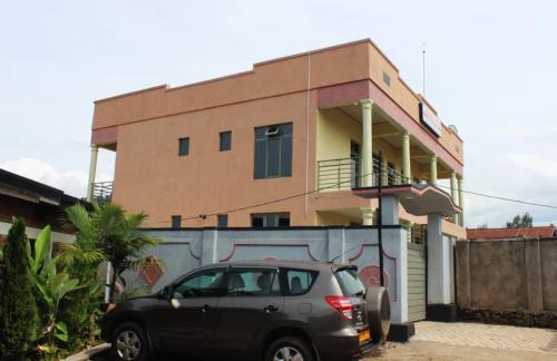 Ruhengeri House | Kigombe River Motel